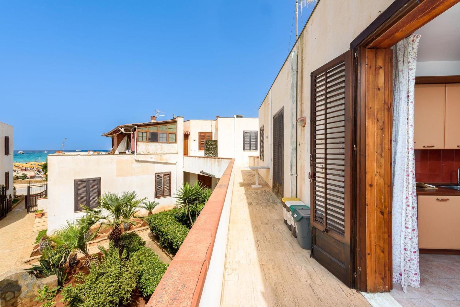 I Tre Golfi - Appartamenti A 300 Mt Dal Mare San Vito Lo Capo Dış mekan fotoğraf